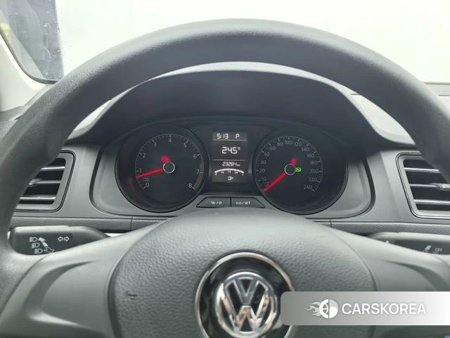 Volkswagen Lavida 2021 Белый из Китая