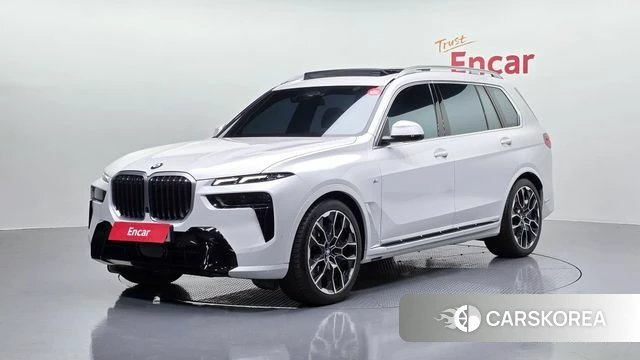 BMW X7 (G07) 2024 Белый из Кореи