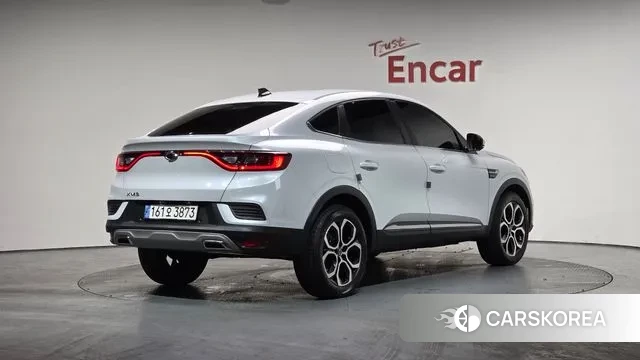 Renault Korea (Samsung) XM3 2024 Белый из Кореи