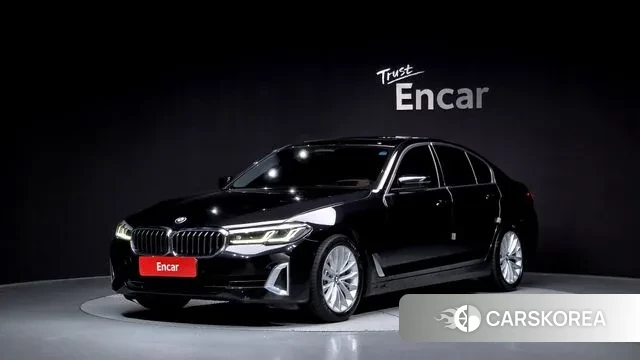 BMW 5 Series (G30) 2022 Черный из Кореи