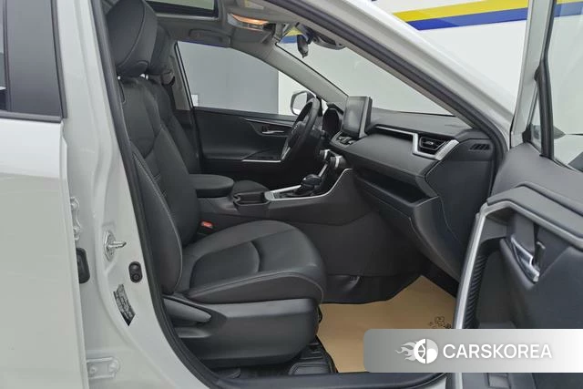 Toyota RAV4 Rongfang 2023 Белый из Китая