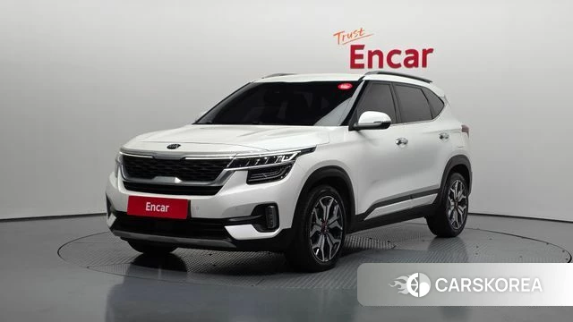 Kia Seltos 2020 Белый из Кореи