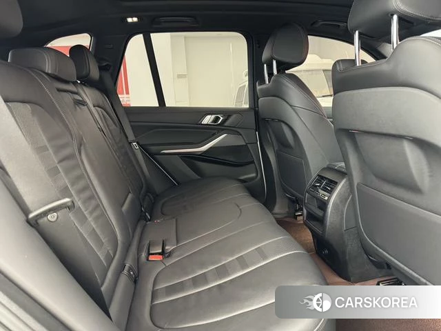 BMW X5 (imported) 2022 Белый из Китая