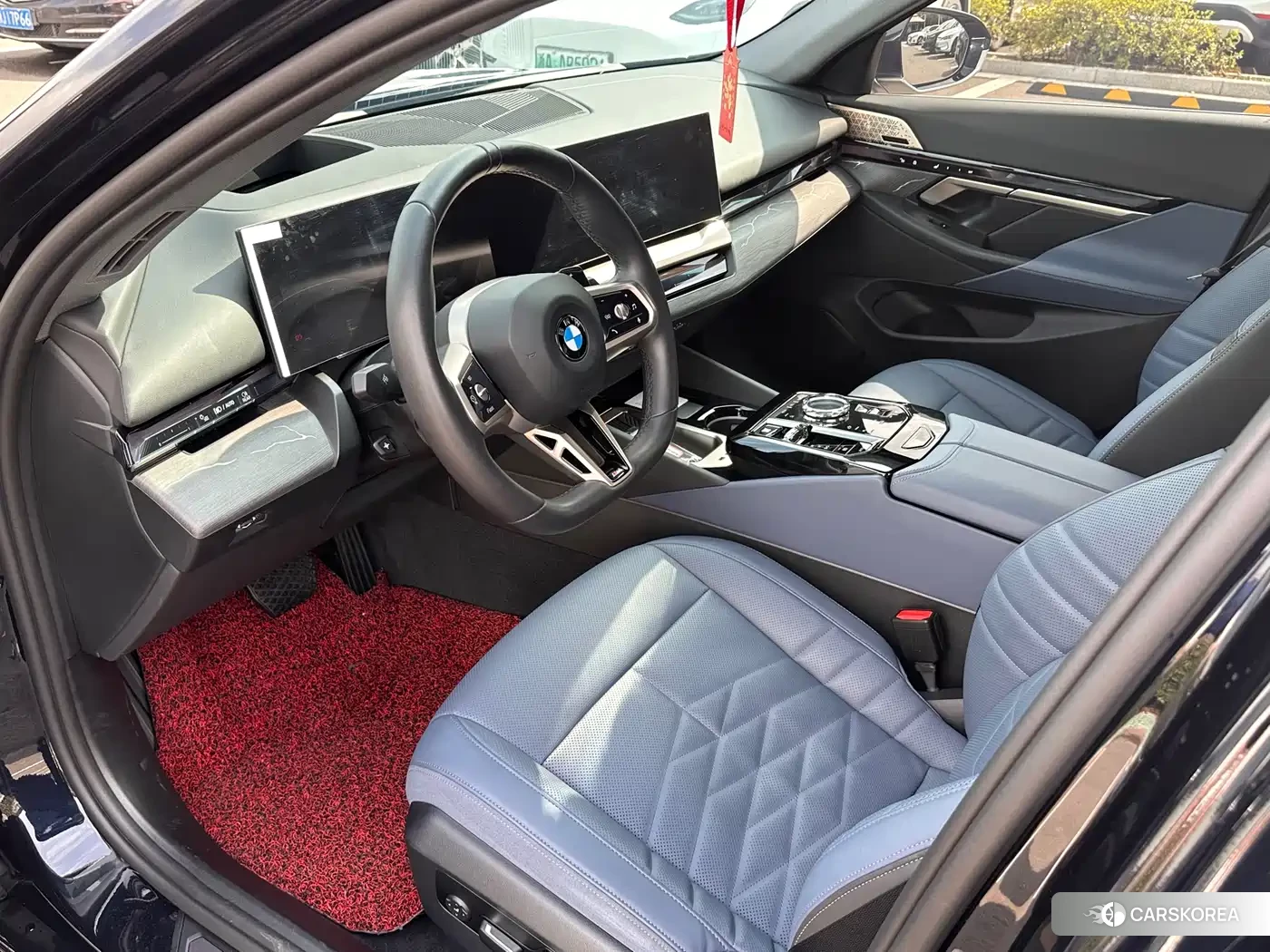 BMW 5 series 2024 Черный из Китая
