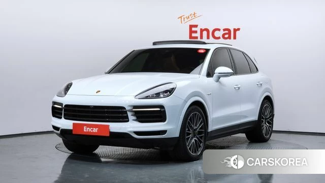 Porsche Cayenne (PO536) 2020 Белый из Кореи