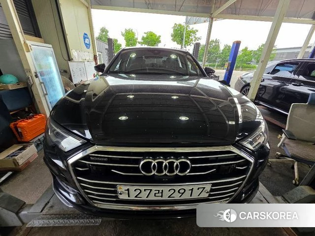 Audi A6 (C8) 2019 Черный из Кореи