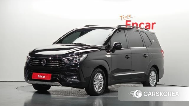 Ssangyong Korando Turismo 2018 Черный из Кореи