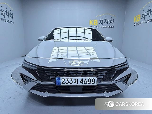 Hyundai The New Avante (CN7) 2023 Серебристо-серый из Кореи
