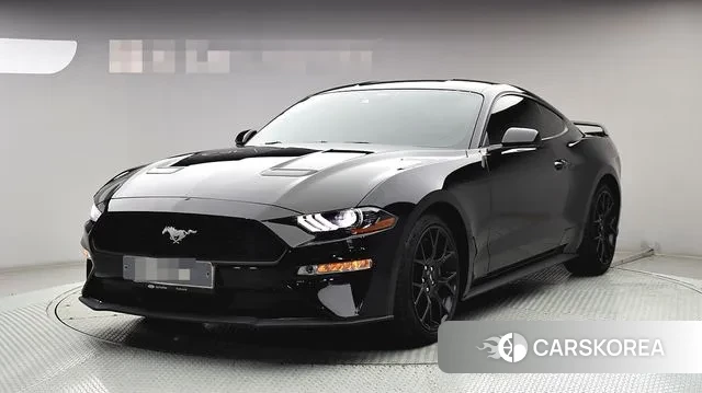 Ford Mustang 2021 Черный из Кореи