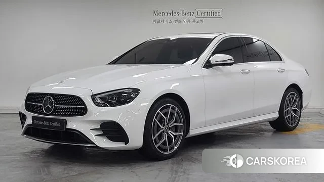 Mercedes-Benz E-Class W213 2022 Белый из Кореи