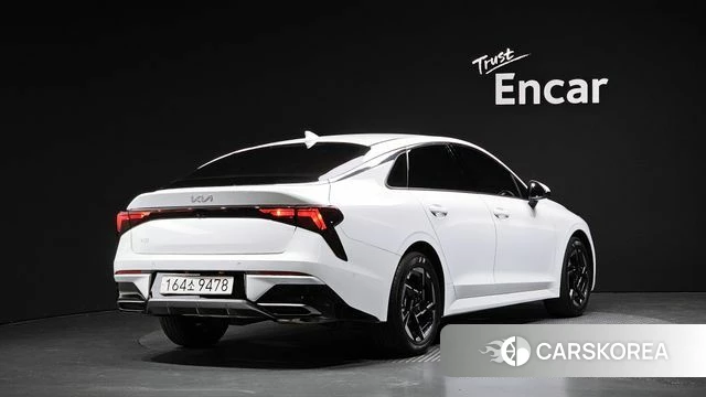 Kia The New K5 3rd generation 2024 Белый из Кореи