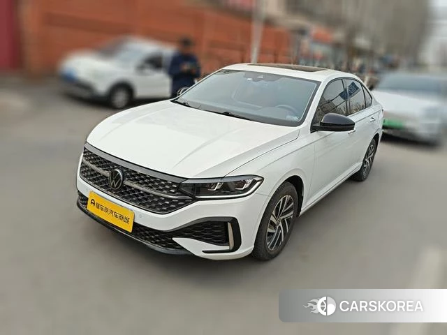 Volkswagen Lavida 2024 Белый из Китая