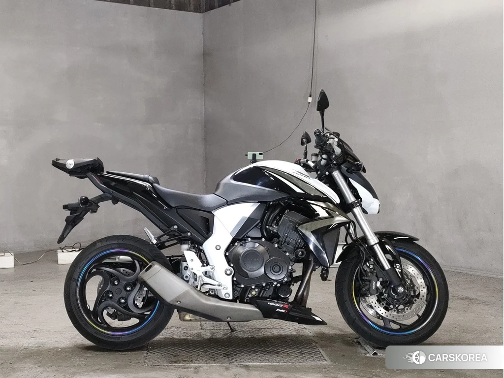 Проданный Honda CB1000R 2019 из Японии, фото 2