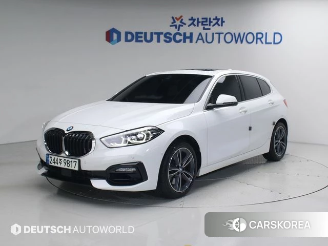 BMW 1 Series (F40) 2021 Белый из Кореи