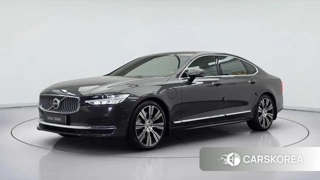 Volvo S90 2023 Серый из Кореи