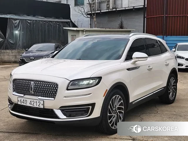 Lincoln Nautilus First generation 2019 Белый из Кореи