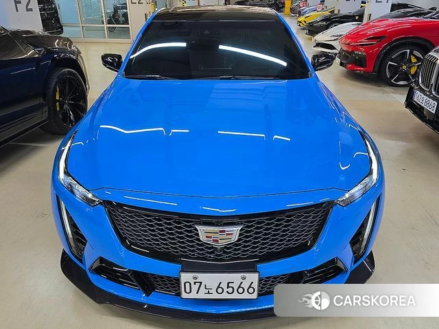 Cadillac CT5-V 2022 Синий из Кореи