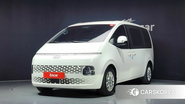 Hyundai Staria 2022 Белый из Кореи