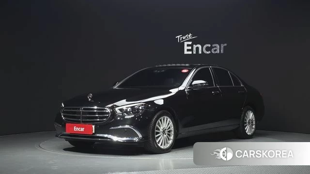 Mercedes-Benz E-Class W213 2022 Черный из Кореи