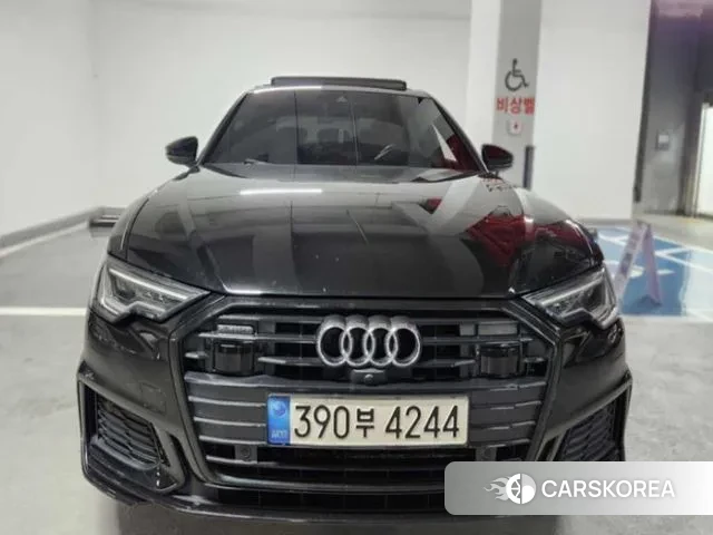 Audi A6 (C8) 2020 Черный из Кореи