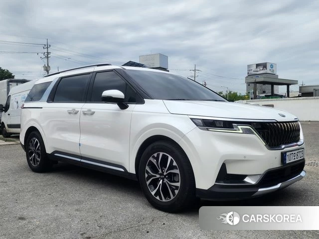 Kia Carnival 4th generation 2021 Белый из Кореи