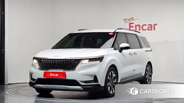 Kia Carnival 4th generation 2022 Белый из Кореи