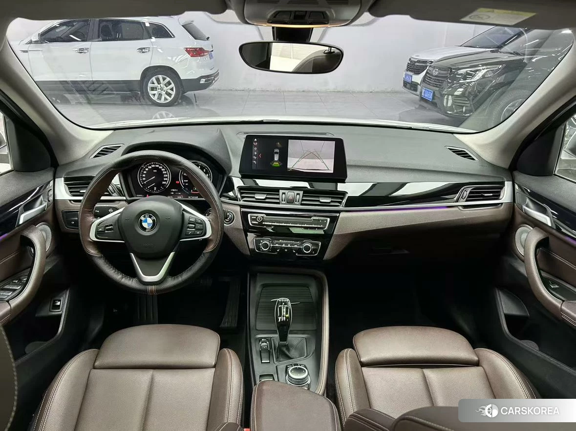 BMW X1 2021 Белый из Китая