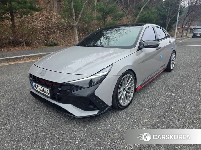 Hyundai Avante (CN7) 2022 Серебристо-серый из Кореи