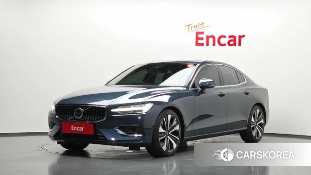 Volvo S60 3rd generation 2022 Синий из Кореи