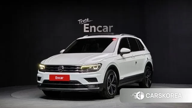 Volkswagen Tiguan second Generation 2020 Белый из Кореи
