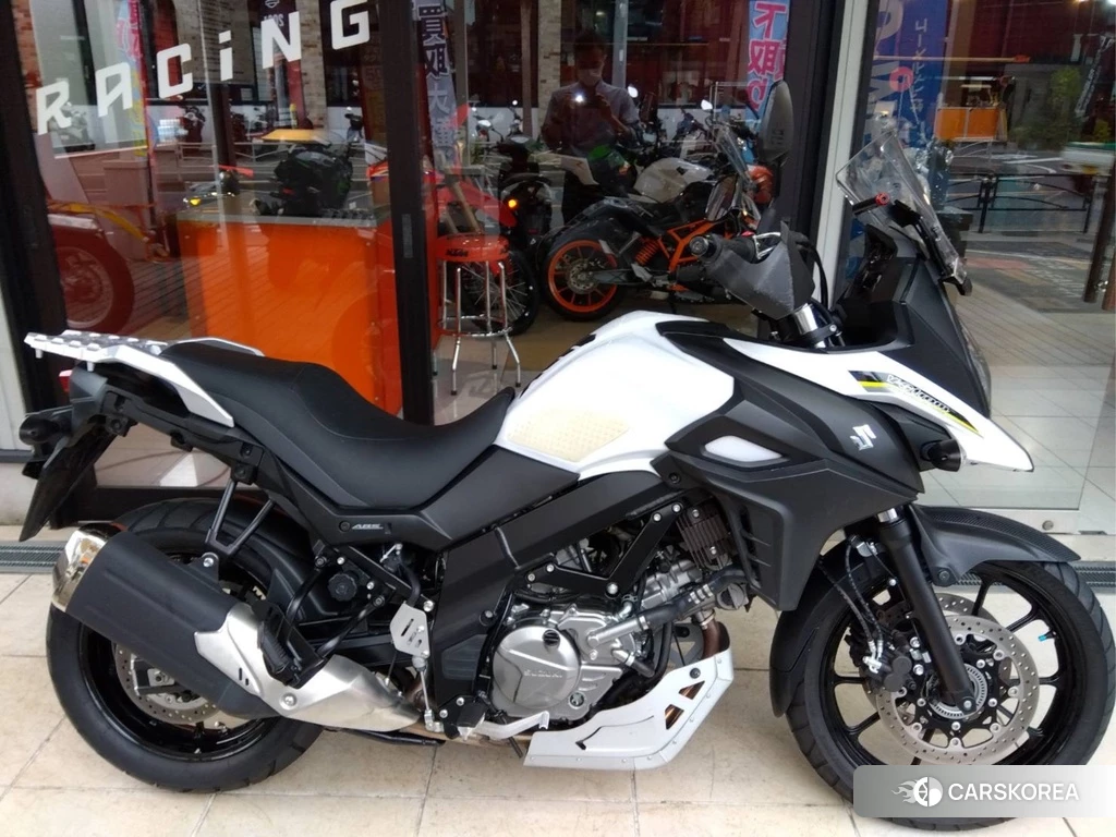 Проданный Suzuki V-STROM 650 DL650 ABS 2018 из Японии