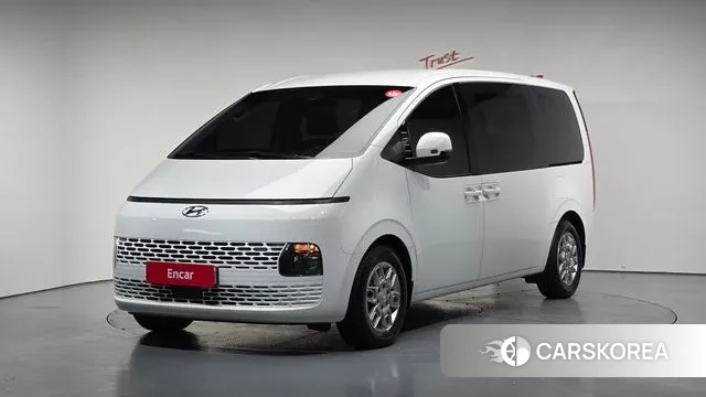 Hyundai Staria 2021 Белый из Кореи