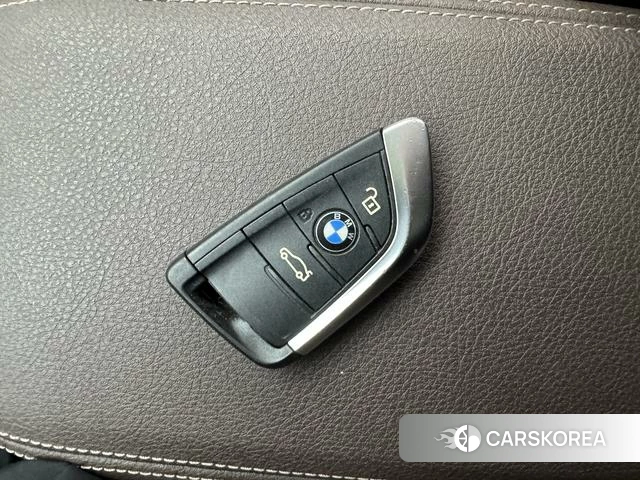 BMW 1 series 2021 Белый из Китая
