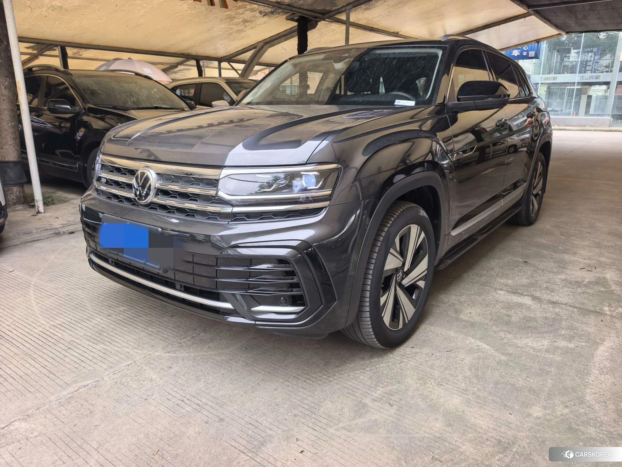 Volkswagen Teramont 2022 Темно-серый из Китая