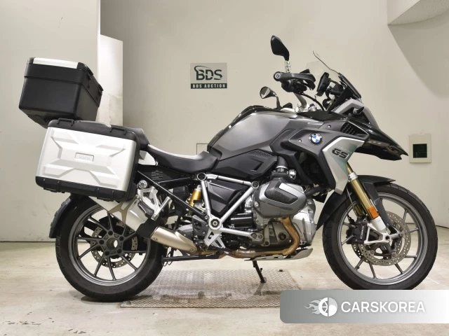 Проданный BMW R1250GS 2019 из Японии