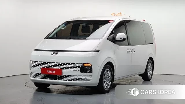 Hyundai Staria 2022 Белый из Кореи