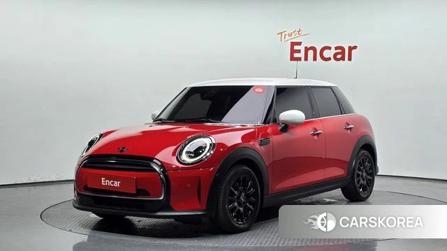Mini Cooper 2023 Красный из Кореи
