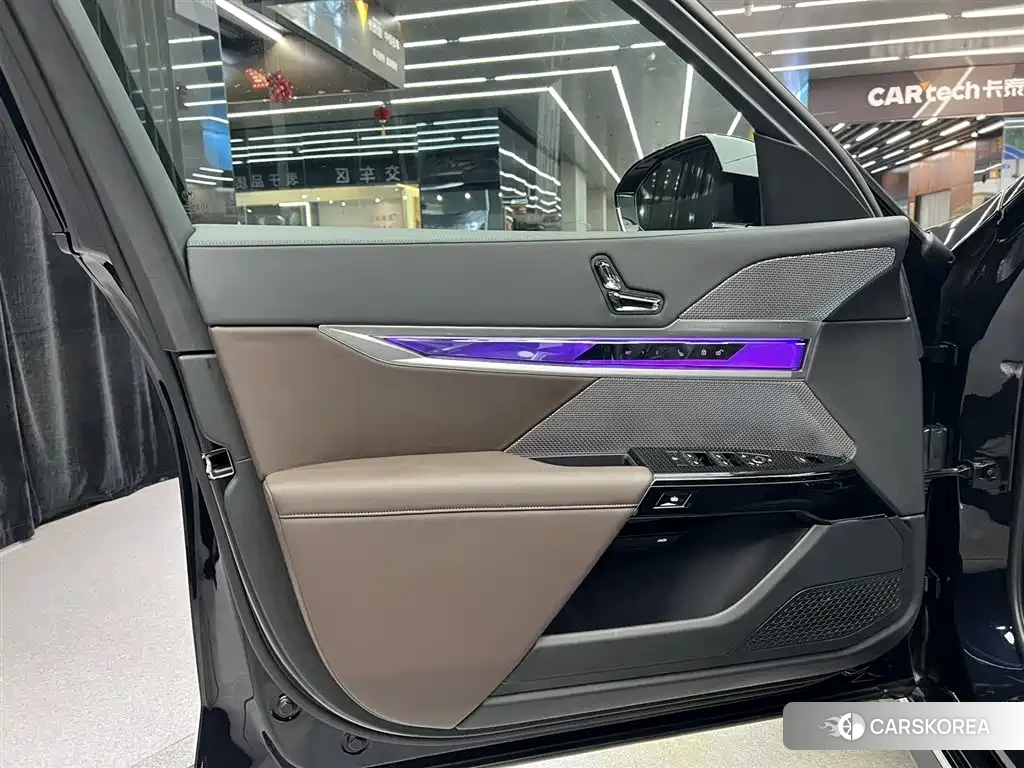 BMW 7 series 2025 Черный из Китая