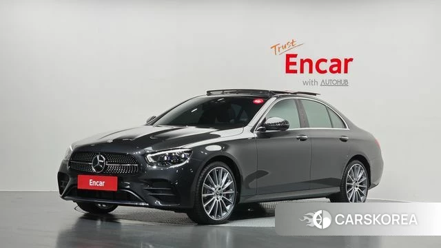Mercedes-Benz E-Class W213 2022 Серый из Кореи