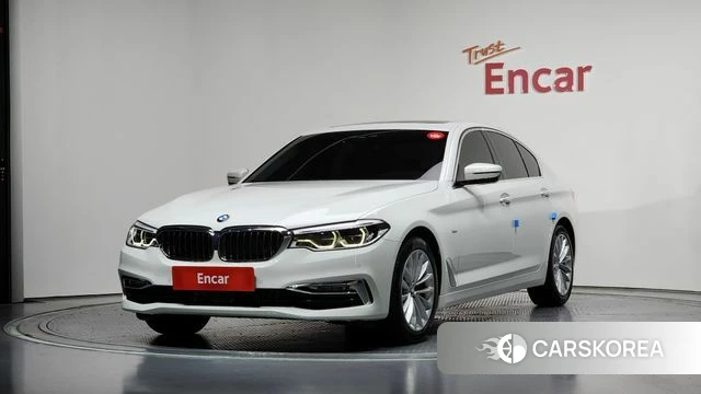 BMW 5 Series (G30) 2018 Белый из Кореи