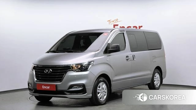 Hyundai The New Grand Starex 2018 Серебристо-серый из Кореи