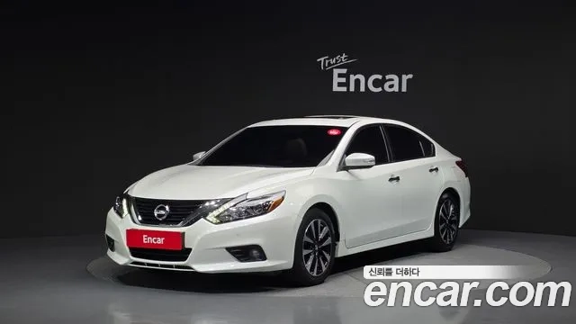 Nissan Altima 2018 Жемчужный цвет из Кореи