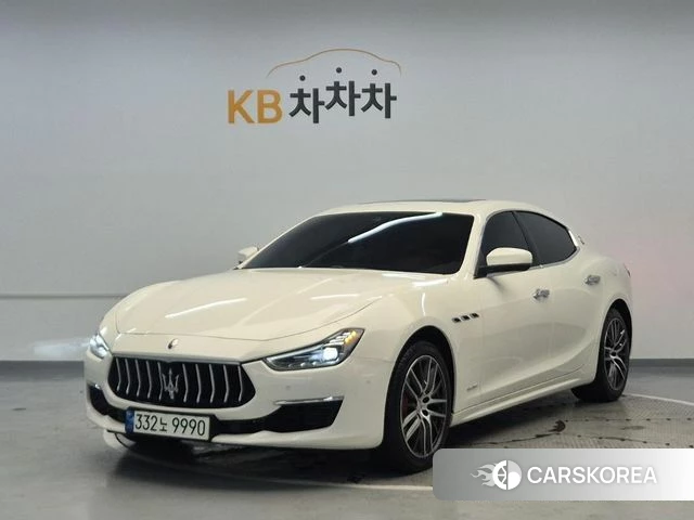Maserati Ghibli 2021 Белый из Кореи