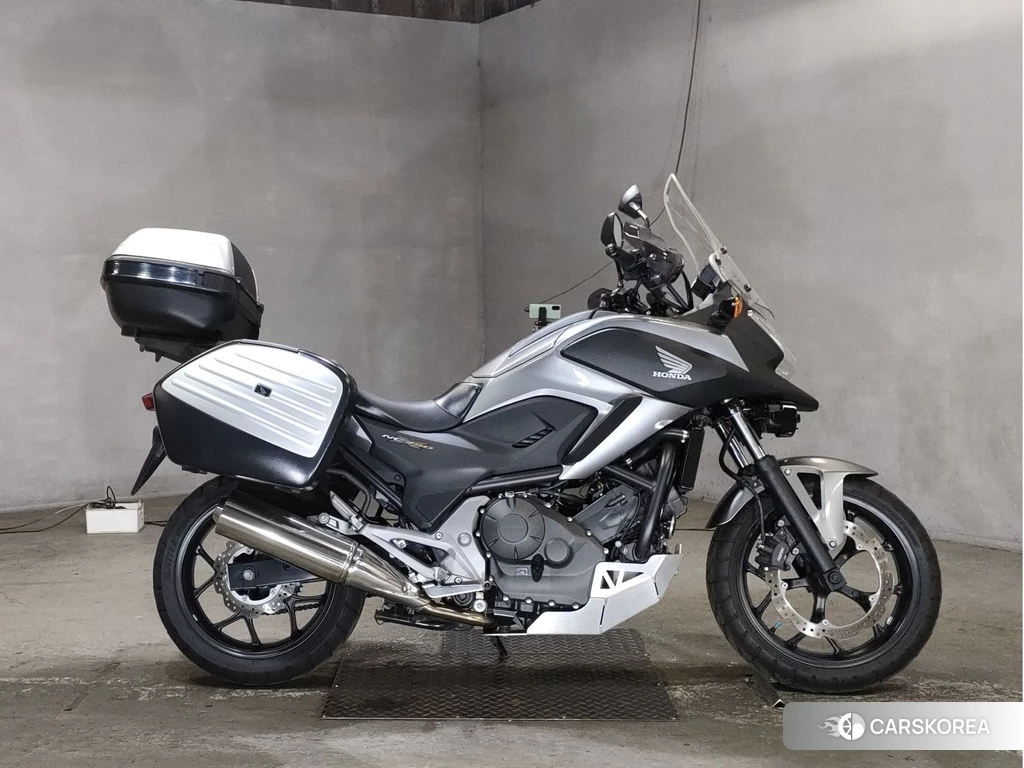 Проданный Honda NC750X 2015 из Японии