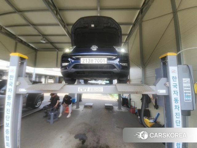Ssangyong Tivoli Armor 2019 Синий из Кореи