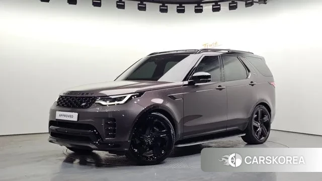 Land Rover Discovery 5 2025 Серый из Кореи