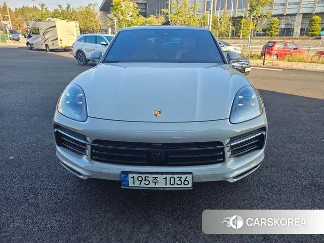 Porsche Cayenne (PO536) 2023 Серебристо-серый из Кореи