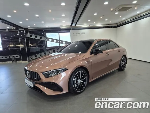 Mercedes-Benz A-Class W177 2024 Песочный из Кореи