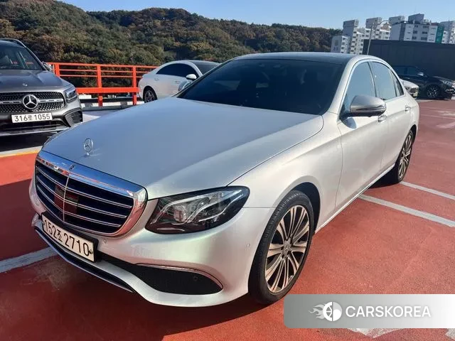 Mercedes-Benz E-Class W213 2020 Серебряный из Кореи