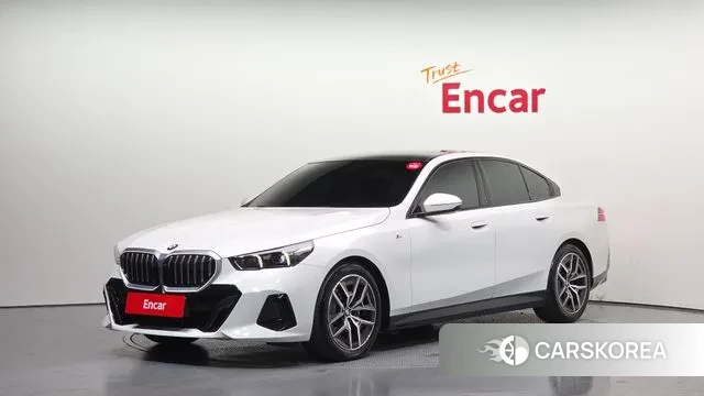 BMW 5 Series (G60) 2024 Белый из Кореи